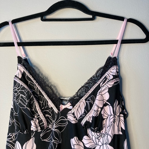 Linnea Donatella M Pink Black Sexy Nightgown M. 
Very good condition - Picture 2 of 2
